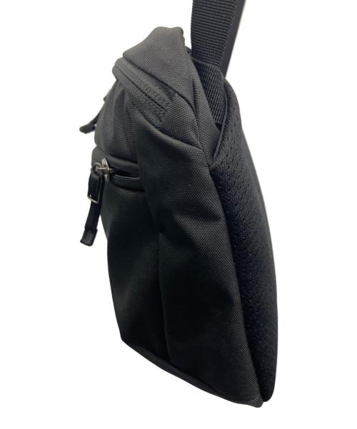 ARC'TERYX（アークテリクス）ARC'TERYX (アークテリクス) ショルダーバッグ ブラックの古着・服飾アイテム