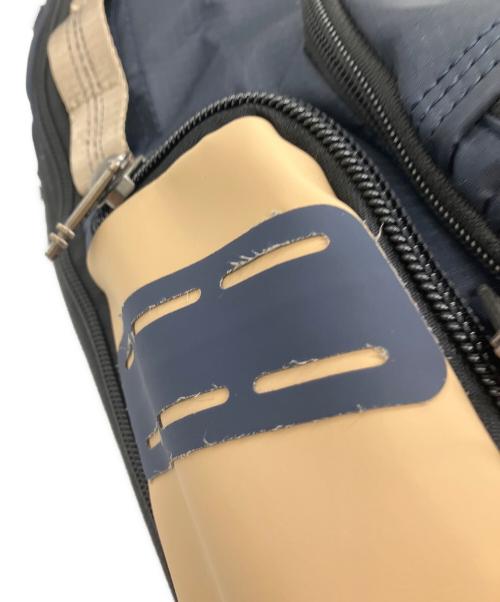 TUMI（トゥミ）TUMI (トゥミ) リュック ネイビー×ベージュの古着・服飾アイテム