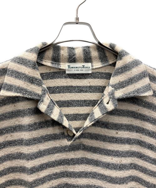YAMAMOTOYOHJI（ヤマモトヨウジ）YAMAMOTOYOHJI (ヤマモトヨウジ) ニットポロシャツ ベージュ×グレー サイズ:不明の古着・服飾アイテム