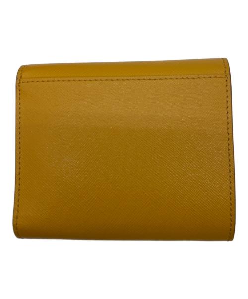MARNI（マルニ）MARNI (マルニ) 3つ折り財布 マスタードの古着・服飾アイテム