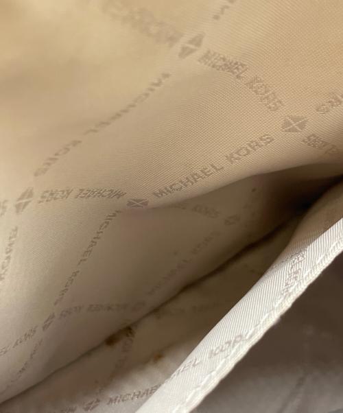 MICHAEL KORS（マイケル・コース）MICHAEL KORS (マイケル・コース) ショルダーバッグ ピンクの古着・服飾アイテム