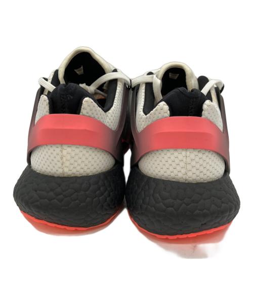 adidas（アディダス）adidas (アディダス) ローカットスニーカー ホワイト×ブラック サイズ:28の古着・服飾アイテム