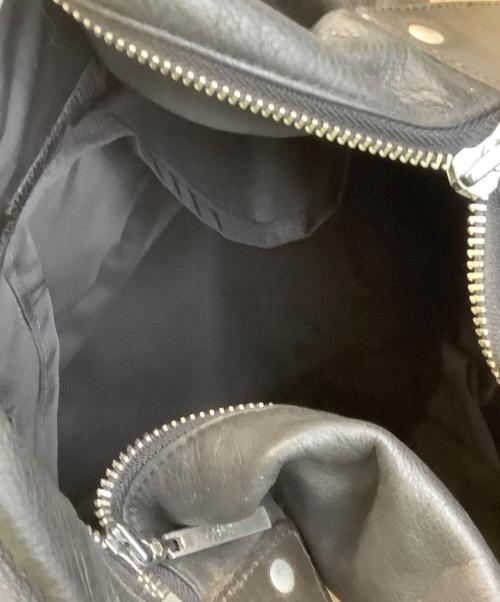 YOHJI YAMAMOTO（ヨウジヤマモト）YOHJI YAMAMOTO (ヨウジヤマモト) レザーショルダーバッグ ブラックの古着・服飾アイテム