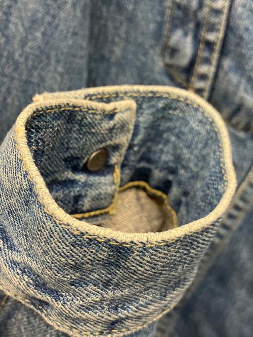 LEVI'S（リーバイス）LEVI'S (リーバイス) デニムジャケット インディゴ サイズ:38の古着・服飾アイテム
