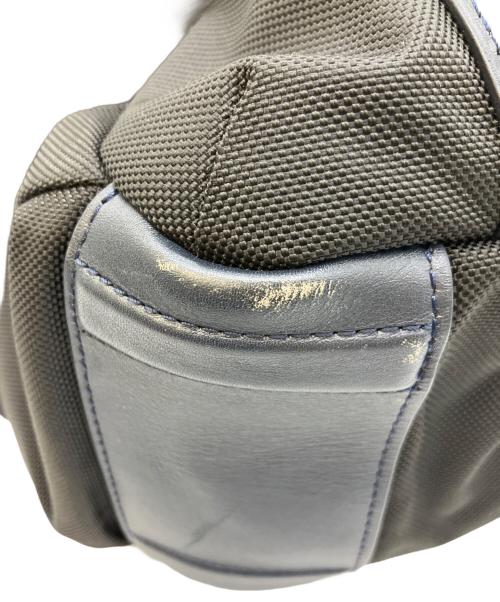 TUMI（トゥミ）TUMI (トゥミ) リュック ブラック×ネイビーの古着・服飾アイテム