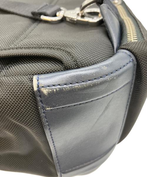 TUMI（トゥミ）TUMI (トゥミ) リュック ブラック×ネイビーの古着・服飾アイテム