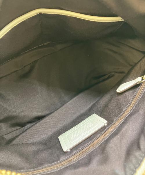 COACH（コーチ）COACH (コーチ) ショルダーバッグ ホワイト×ベージュの古着・服飾アイテム