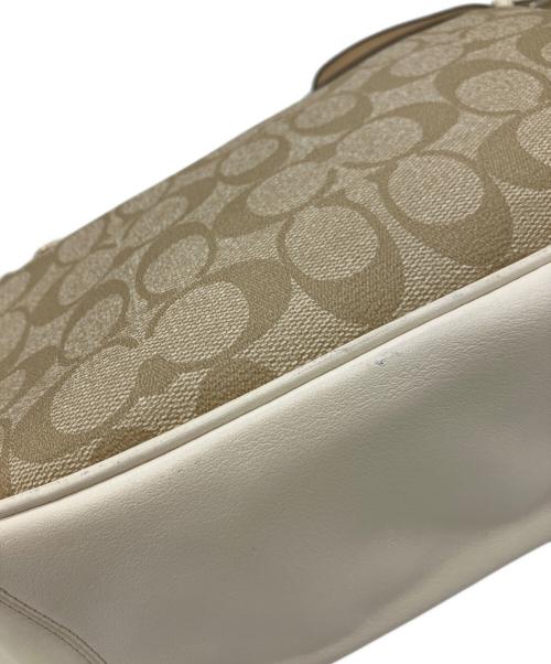 COACH（コーチ）COACH (コーチ) ショルダーバッグ ホワイト×ベージュの古着・服飾アイテム