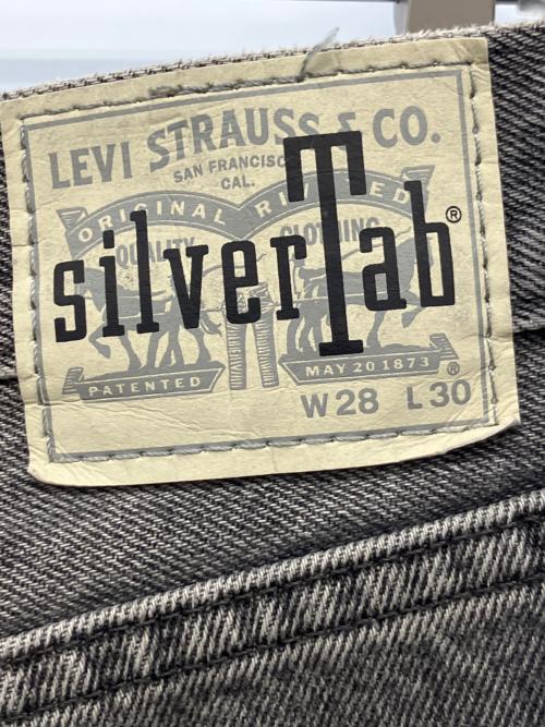 LEVI'S（リーバイス）LEVI'S (リーバイス) デニムパンツ ブラック サイズ:W28の古着・服飾アイテム