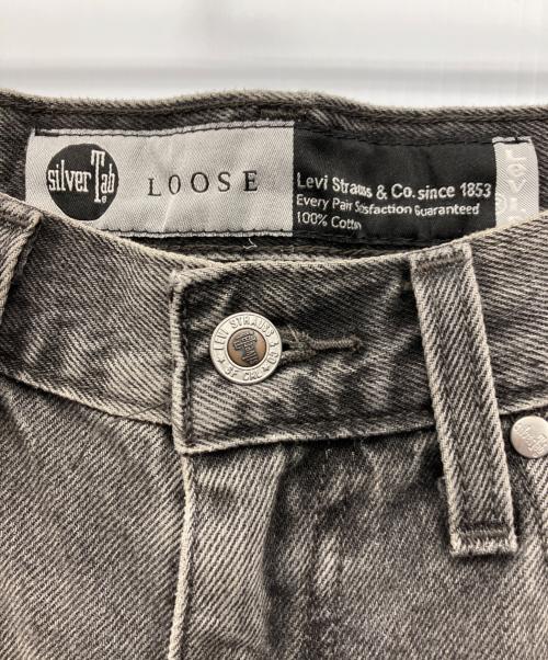 LEVI'S（リーバイス）LEVI'S (リーバイス) デニムパンツ ブラック サイズ:W28の古着・服飾アイテム