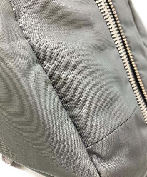 PRADA（プラダ）PRADA (プラダ) トートバッグ グレー×シルバーの古着・服飾アイテム