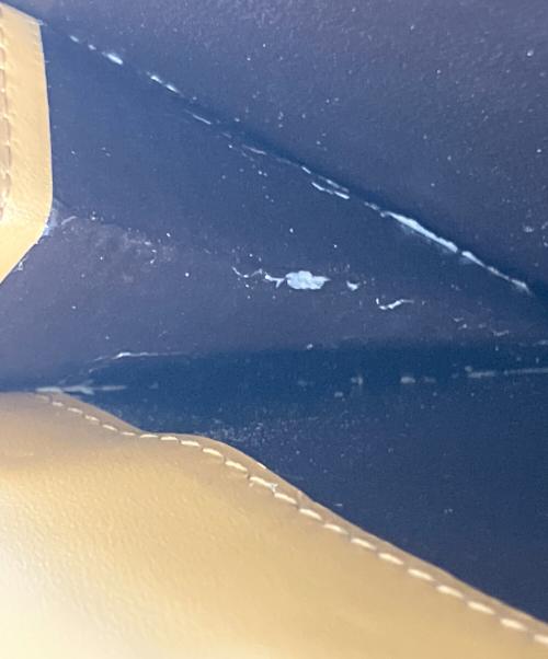 GUCCI（グッチ）GUCCI (グッチ) 2つ折り財布 ブラウンの古着・服飾アイテム