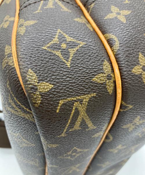 LOUIS VUITTON（ルイ ヴィトン）LOUIS VUITTON (ルイ ヴィトン) ショルダーバッグ ブラウンの古着・服飾アイテム