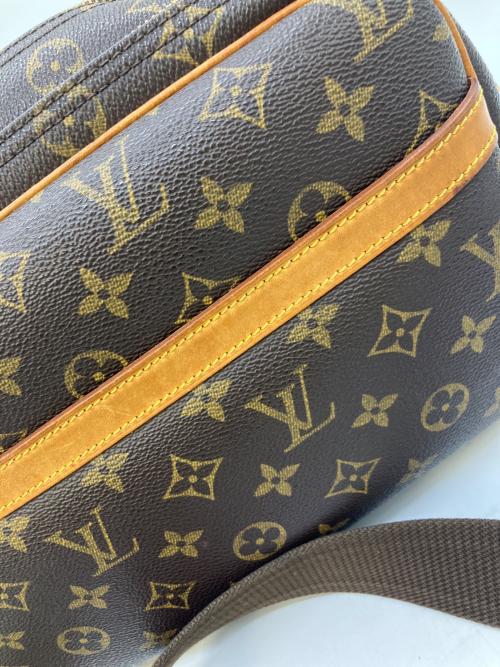 LOUIS VUITTON（ルイ ヴィトン）LOUIS VUITTON (ルイ ヴィトン) ショルダーバッグ ブラウンの古着・服飾アイテム