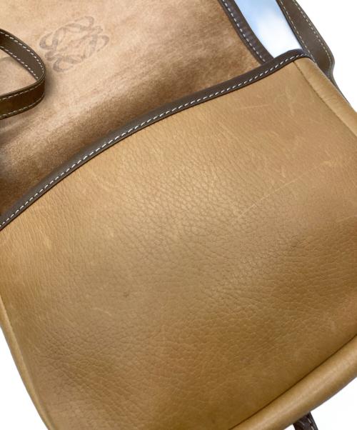 LOEWE（ロエベ）LOEWE (ロエベ) ショルダーバッグ ブラウンの古着・服飾アイテム