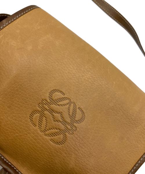 LOEWE（ロエベ）LOEWE (ロエベ) ショルダーバッグ ブラウンの古着・服飾アイテム