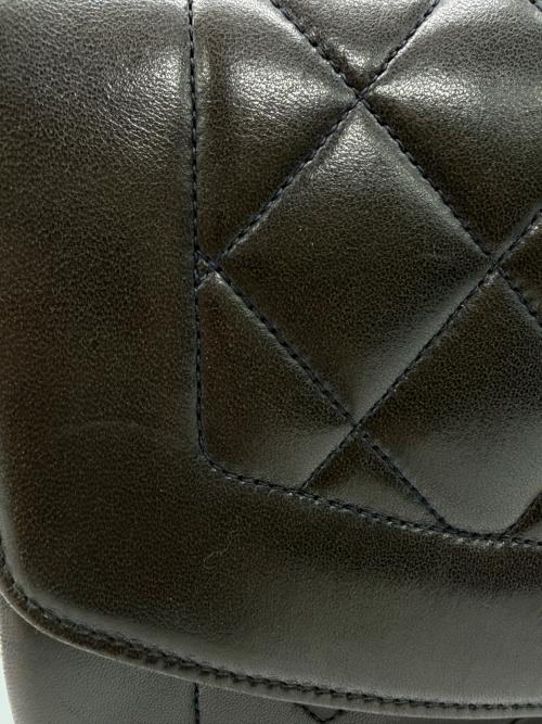 CHANEL（シャネル）CHANEL (シャネル) ダイアナ　チェーンショルダーバッグ ブラックの古着・服飾アイテム