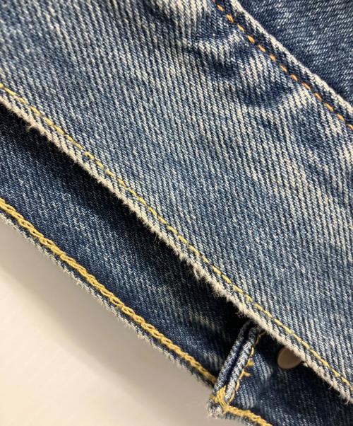 LEVI'S（リーバイス）LEVI'S (リーバイス) TYPEⅠトラッカージャケット インディゴ サイズ:Sの古着・服飾アイテム