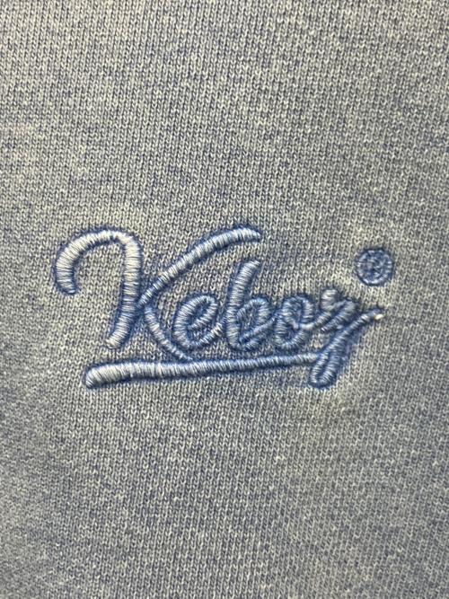 KEBOZ（ケボズ）KEBOZ (ケボズ) ロゴスウェット スカイブルー サイズ:XLの古着・服飾アイテム