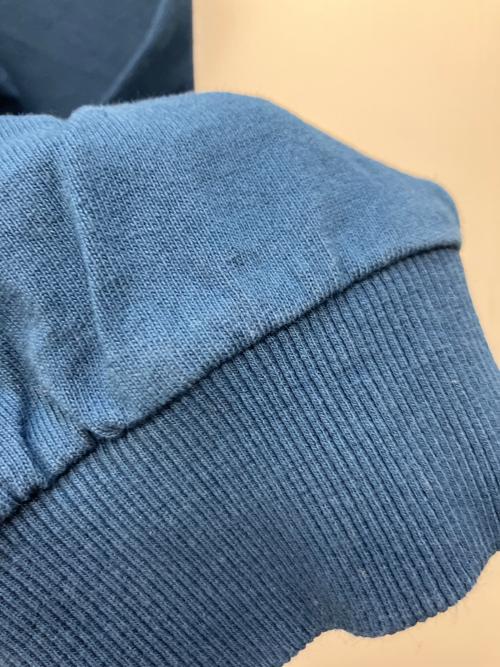 KEBOZ（ケボズ）KEBOZ (ケボズ) ロゴスウェット ブルー サイズ:Lの古着・服飾アイテム