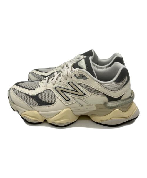 NEW BALANCE（ニューバランス）NEW BALANCE (ニューバランス) スニーカー ホワイト×グレー サイズ:24の古着・服飾アイテム