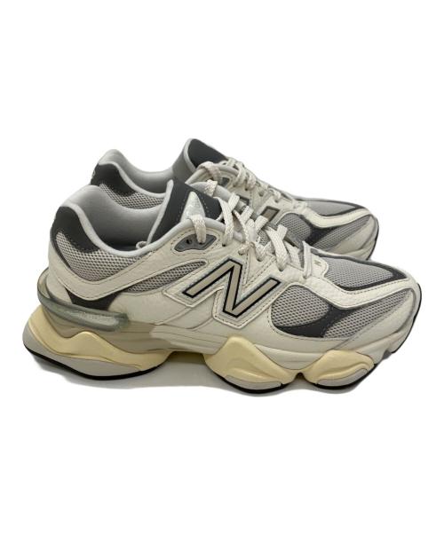 NEW BALANCE（ニューバランス）NEW BALANCE (ニューバランス) スニーカー ホワイト×グレー サイズ:24の古着・服飾アイテム
