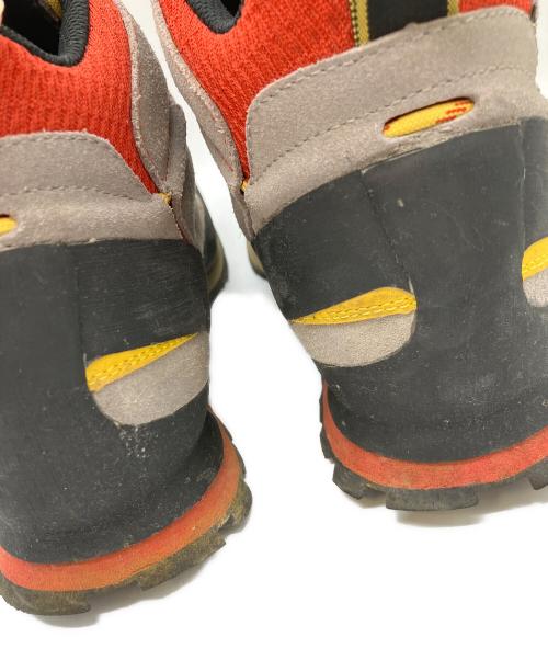 LA SPORTIVA（スポルティバ）LA SPORTIVA (スポルティバ) トレッキングシューズ グレー サイズ:UK9の古着・服飾アイテム
