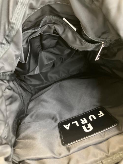 FURLA（フルラ）FURLA (フルラ) リュック カーキの古着・服飾アイテム