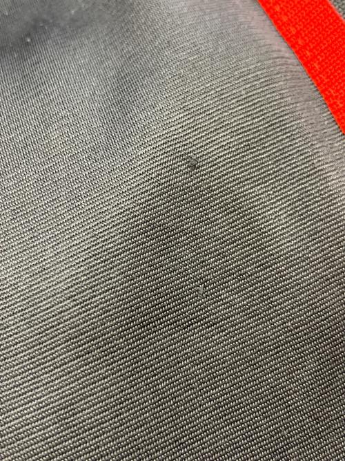 adidas（アディダス）adidas (アディダス) トラックジャケット ブラック×レッドの古着・服飾アイテム