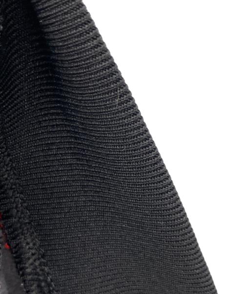 adidas（アディダス）adidas (アディダス) トラックジャケット ブラック×レッドの古着・服飾アイテム