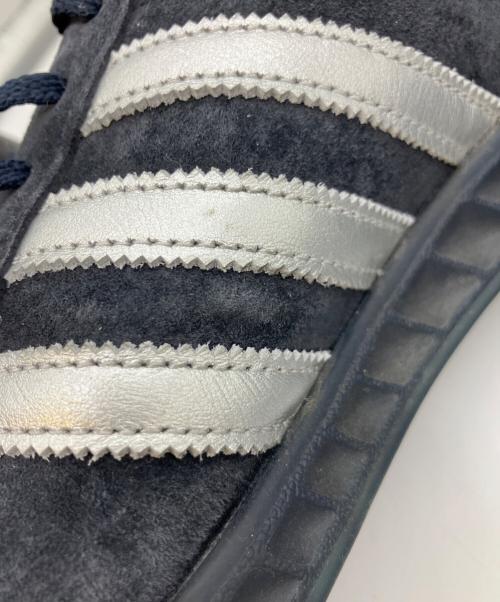 adidas（アディダス）adidas (アディダス) スニーカー ネイビー×ホワイト サイズ:27.5の古着・服飾アイテム