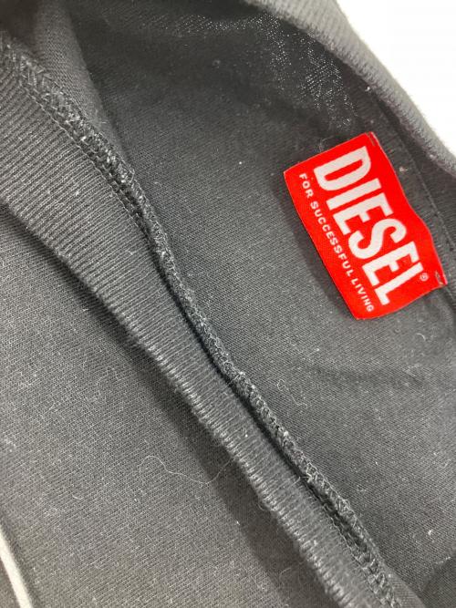 DIESEL（ディーゼル）DIESEL (ディーゼル) Tシャツ ブラック サイズ:Lの古着・服飾アイテム