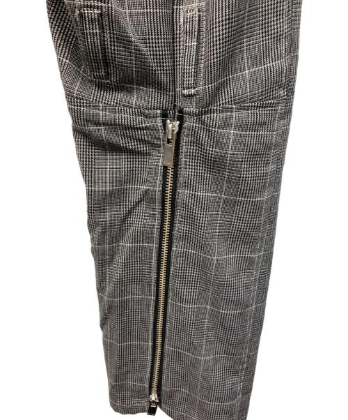sulvam（サルバム）sulvam (サルバム) グレンチェック裾ジップボンテージスラックスパンツ グレー サイズ:Mの古着・服飾アイテム