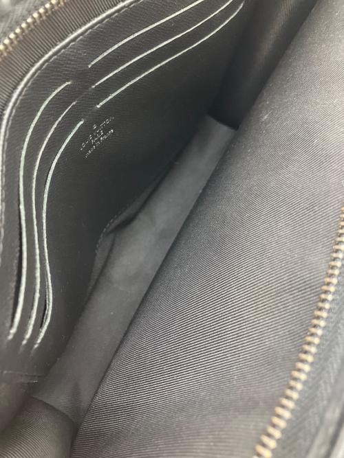 LOUIS VUITTON（ルイ ヴィトン）LOUIS VUITTON (ルイ ヴィトン) ポシェット・ヴォワヤージュ ブラックの古着・服飾アイテム