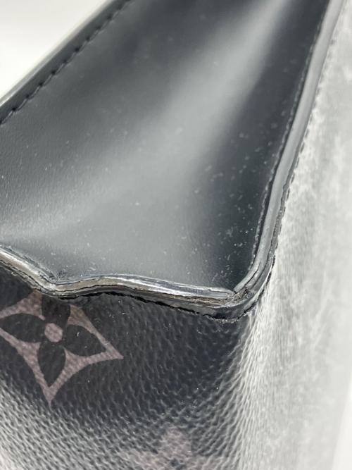 LOUIS VUITTON（ルイ ヴィトン）LOUIS VUITTON (ルイ ヴィトン) ポシェット・ヴォワヤージュ ブラックの古着・服飾アイテム