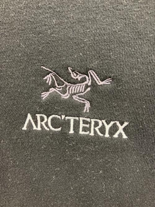 ARC'TERYX（アークテリクス）ARC'TERYX (アークテリクス) EMBLEM FKEECE CREW ブラック サイズ:Mの古着・服飾アイテム
