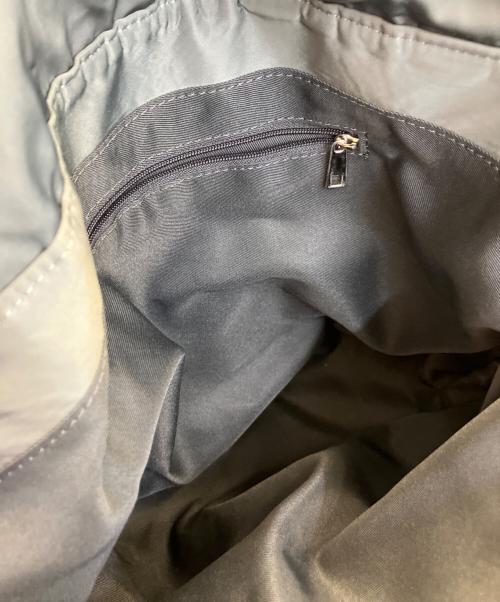 Matin Kim（マーティン・キム）matin kim (マーティン・キム) ショルダーバッグ グレーの古着・服飾アイテム