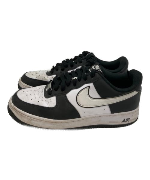 NIKE（ナイキ）NIKE (ナイキ) スニーカー ホワイト×ブラック サイズ:26の古着・服飾アイテム