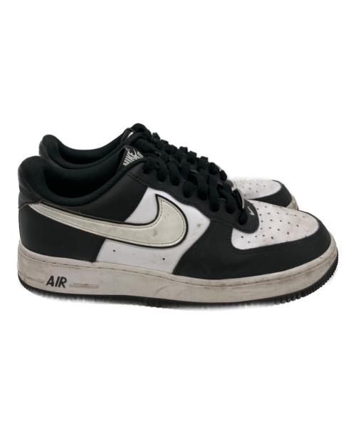NIKE（ナイキ）NIKE (ナイキ) スニーカー ホワイト×ブラック サイズ:26の古着・服飾アイテム