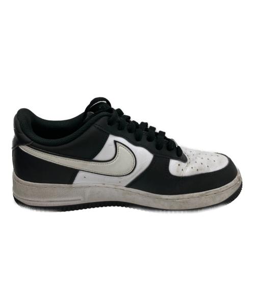 NIKE（ナイキ）NIKE (ナイキ) スニーカー ホワイト×ブラック サイズ:26の古着・服飾アイテム