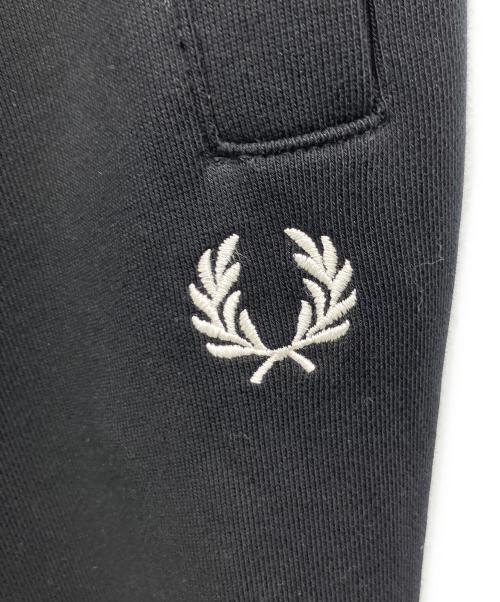 FRED PERRY（フレッドペリー）FRED PERRY (フレッドペリー) Straight Pants ブラック サイズ:Sの古着・服飾アイテム