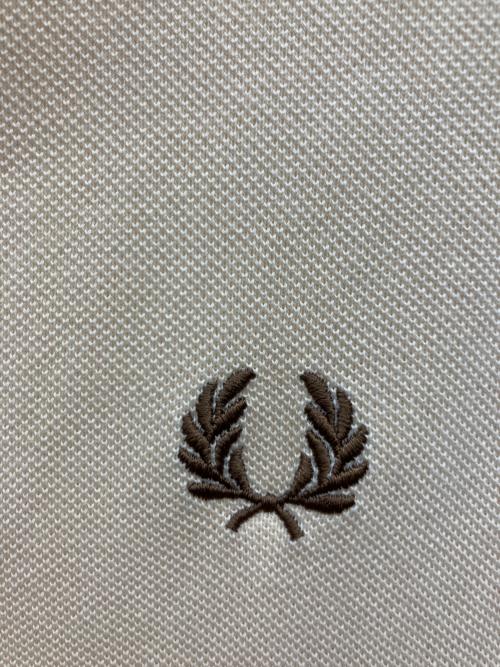 FRED PERRY（フレッドペリー）FRED PERRY (フレッドペリー) ポロシャツ ベージュ サイズ:XSの古着・服飾アイテム