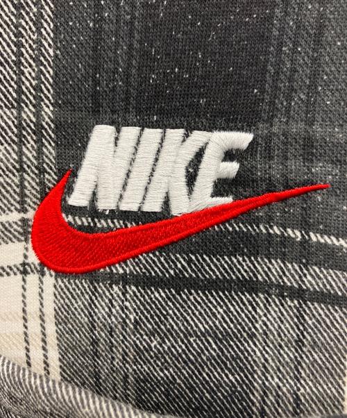 NIKE（ナイキ）NIKE (ナイキ) Supreme (シュプリーム) Plaid Hooded Sweatshirt ブラック×ホワイト サイズ:Mの古着・服飾アイテム