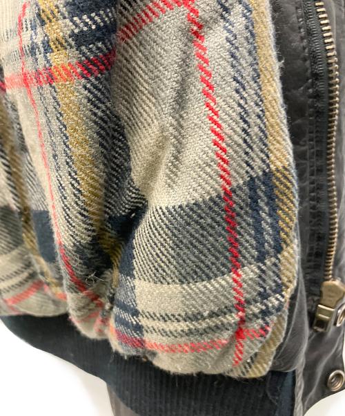 GENUINE LEATHER（ジェニュインレザー）GENUINE LEATHER (ジェニュインレザー) レザージャケット ブラック サイズ:-の古着・服飾アイテム