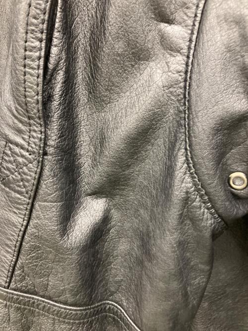 GENUINE LEATHER（ジェニュインレザー）GENUINE LEATHER (ジェニュインレザー) レザージャケット ブラック サイズ:-の古着・服飾アイテム