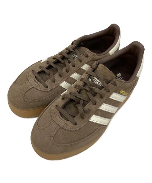 adidas（アディダス）adidas (アディダス) スニーカー ブラウン サイズ:24.5の古着・服飾アイテム