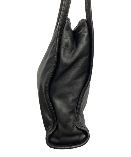 LOEWE（ロエベ）LOEWE (ロエベ) ショルダーバッグ ブラックの古着・服飾アイテム