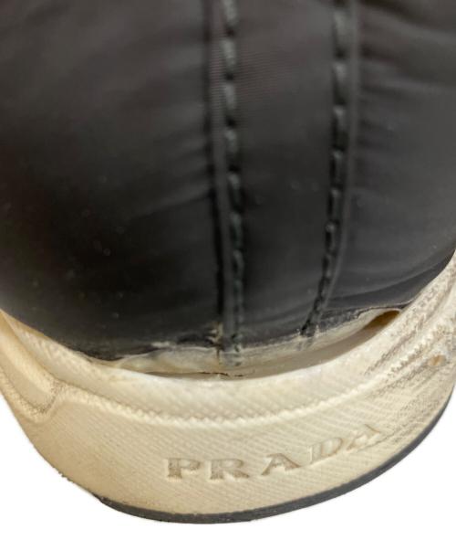 PRADA（プラダ）PRADA (プラダ) ローカットスニーカー ブラック サイズ:81/2の古着・服飾アイテム