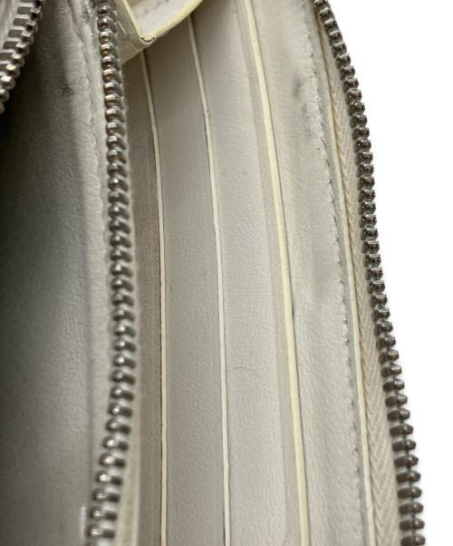 BOTTEGA VENETA（ボッテガベネタ）BOTTEGA VENETA (ボッテガベネタ) 長財布 ホワイトの古着・服飾アイテム