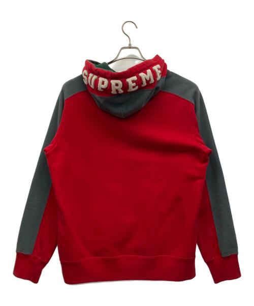 SUPREME（シュプリーム）SUPREME (シュプリーム) プルオーバーパーカー レッド サイズ:Mの古着・服飾アイテム